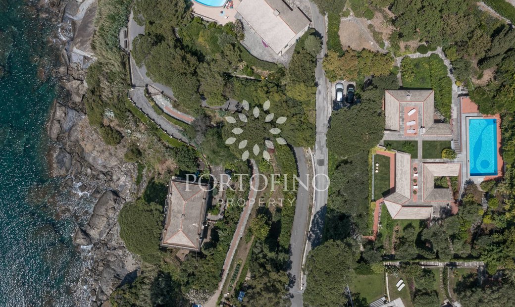 Enchanting Property Immersed In The Greenery In Sestri Levante, Liguria