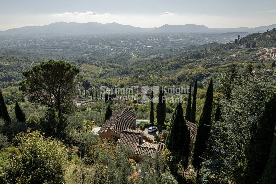 Country House in Capannori, Tuscany, Italy 5 - 12745598