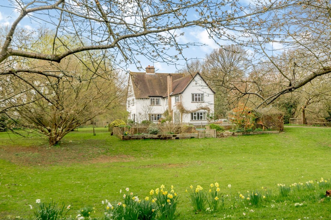 Single Family Northchurch, In Berkhamsted, England, United Kingdom For