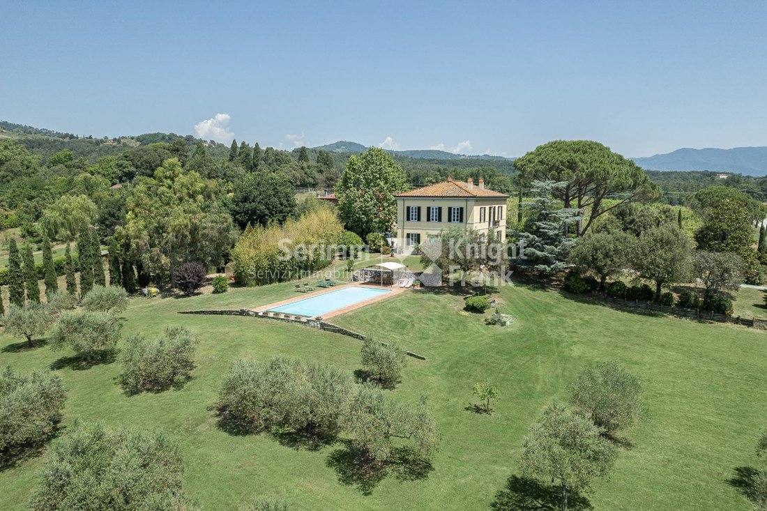 Villa in Area Monte San Quirico - Sant'Alessio, Lucca, Tuscany 2 - 12745558
