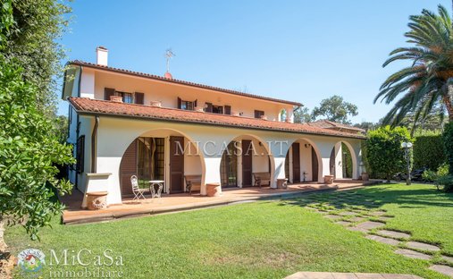 Villa in Tirrenia, Pisa, Italy 1