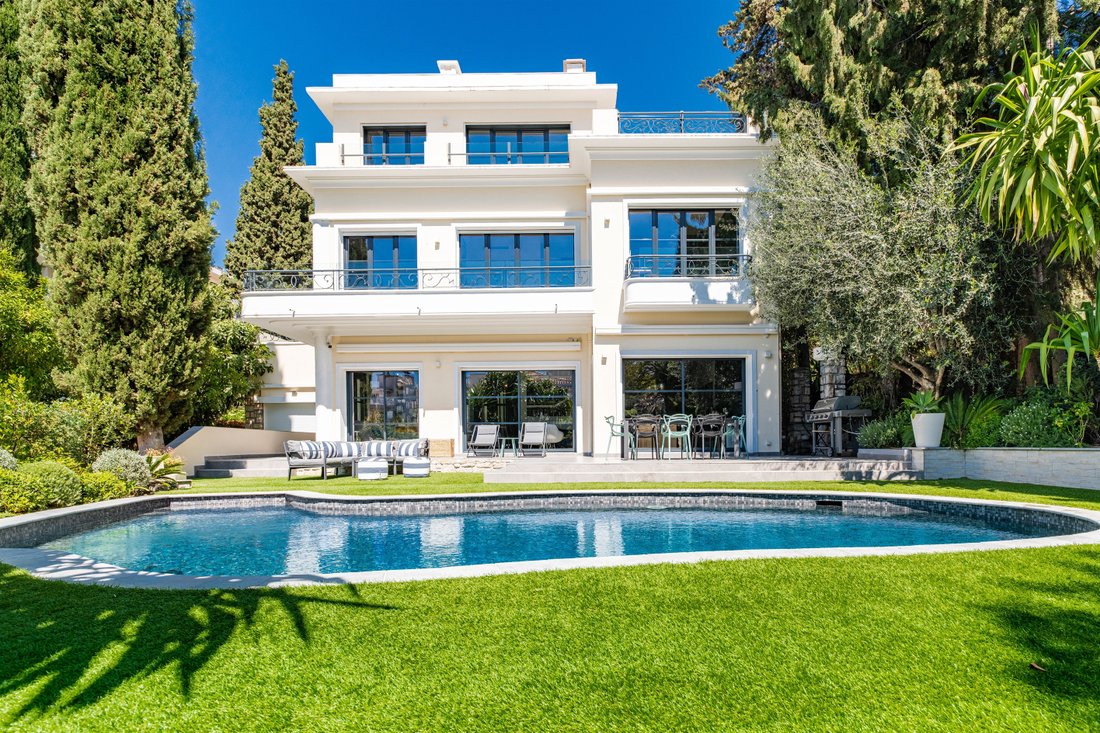 Nice Cimiez, Superb Renovated Villa In Nice, Provence Alpes Côte D'azur
