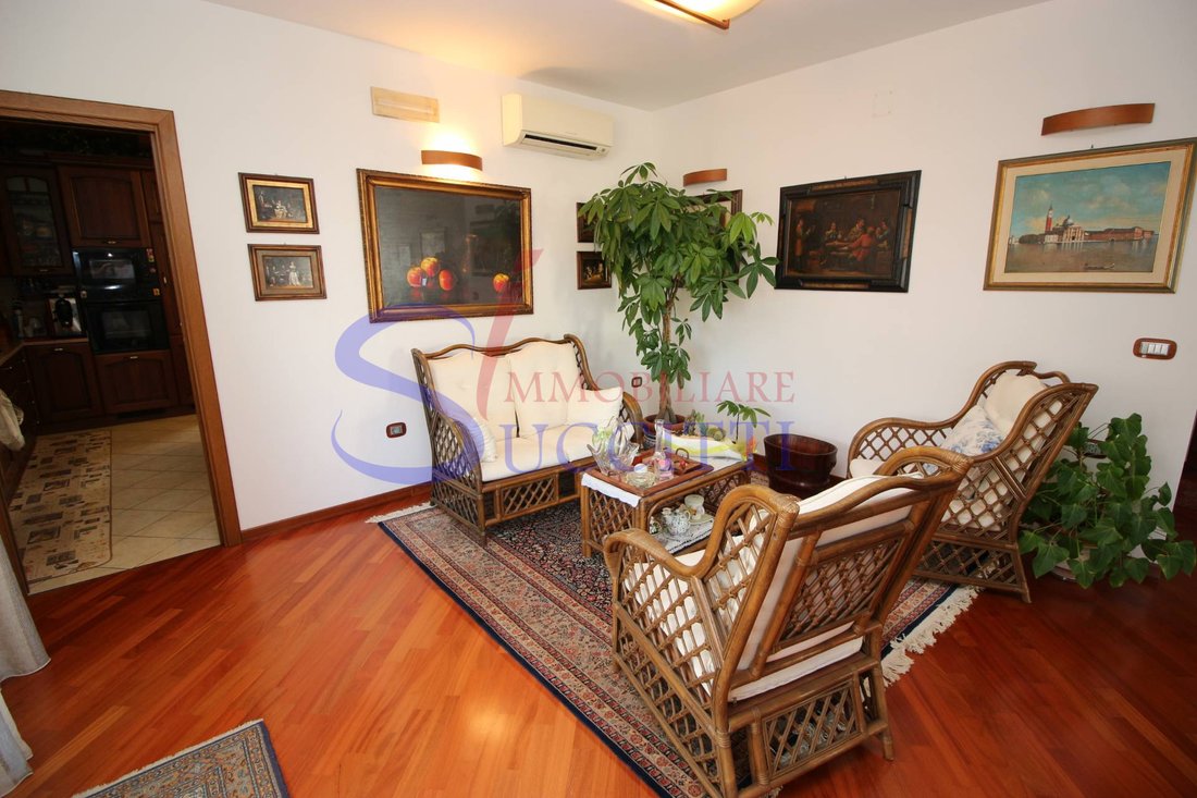 Apartment in Tortoreto, Abruzzo, Italy 5 - 12744696