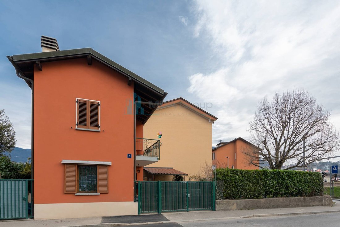 House in Chiasso, Ticino, Switzerland 2 - 12745305