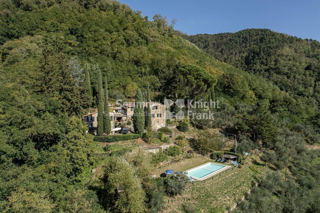 Country House in Capannori, Tuscany, Italy 2 - 12745598