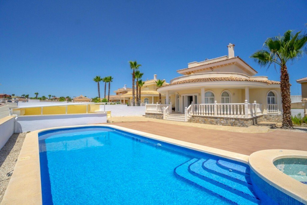 Fantastic Mediterranean Villa In Ciudad In Rojales, Valencian Community