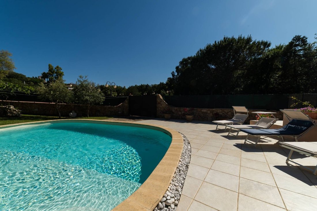 Villa in Porto Rotondo, Olbia, Sardinia 1 - 12745310