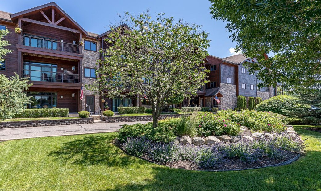 Luxury At Lakeview In Minocqua, Wisconsin, United States For Sale