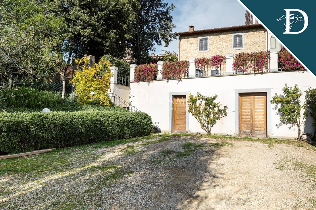 Portion Of Villa For Sale In Bagno A Ripoli, In Bagno A Ripoli, Tuscany