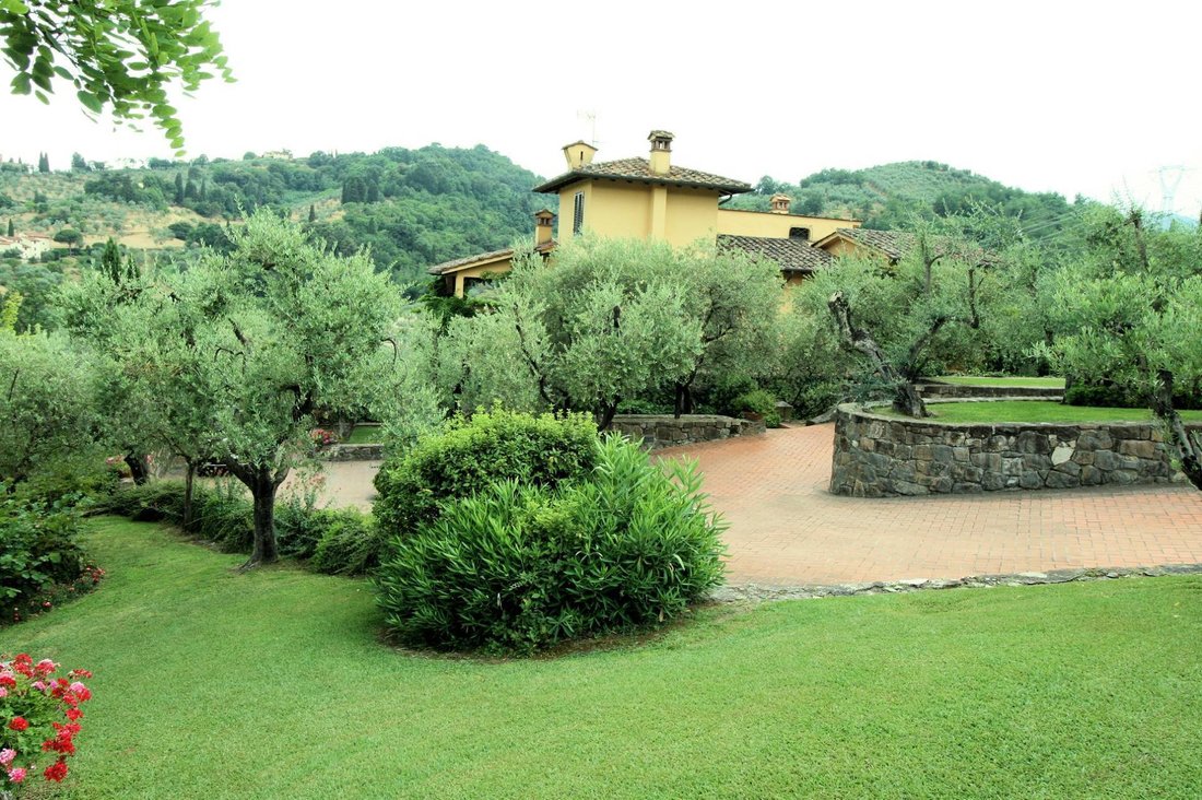 Country House in Poggio a Caiano, Tuscany, Italy 1 - 12745850
