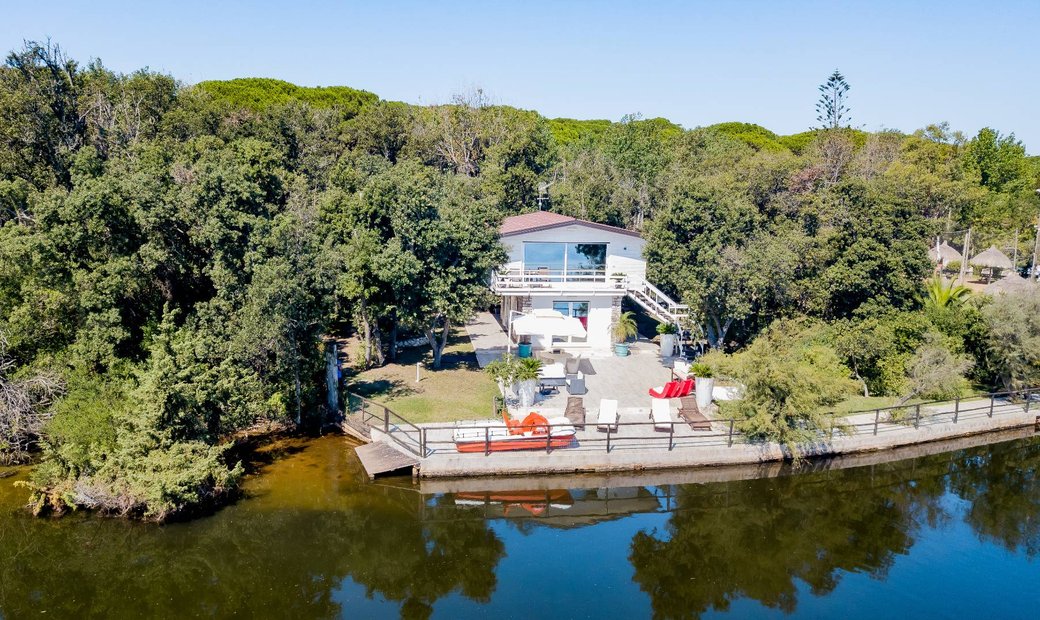 Mansion House For Sale In Sabaudia In Lungomare Di Sabaudia, Lazio