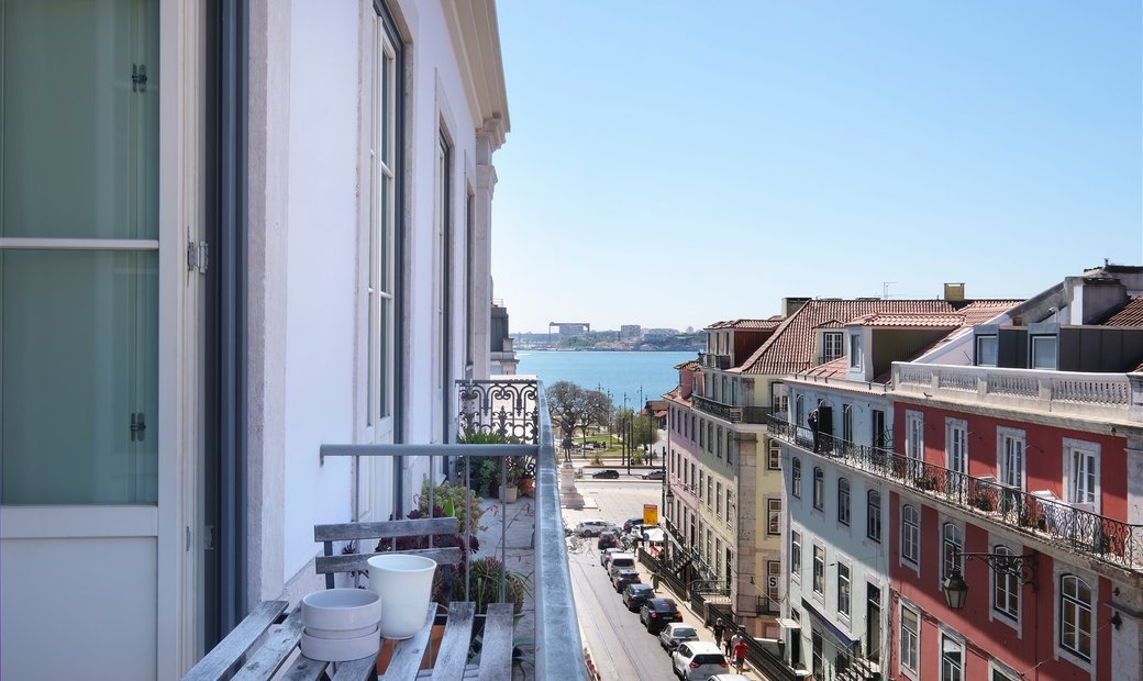 Flat, 2 Bedrooms, For Sale In Lisbon, Lisbon, Portugal For Sale (12746415)