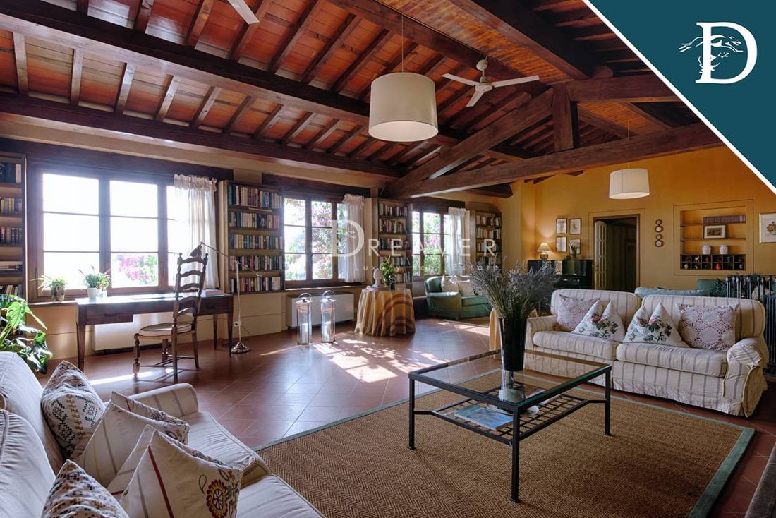 Villa in Area Monte San Quirico - Sant'Alessio, Lucca, Tuscany 5 - 12745805
