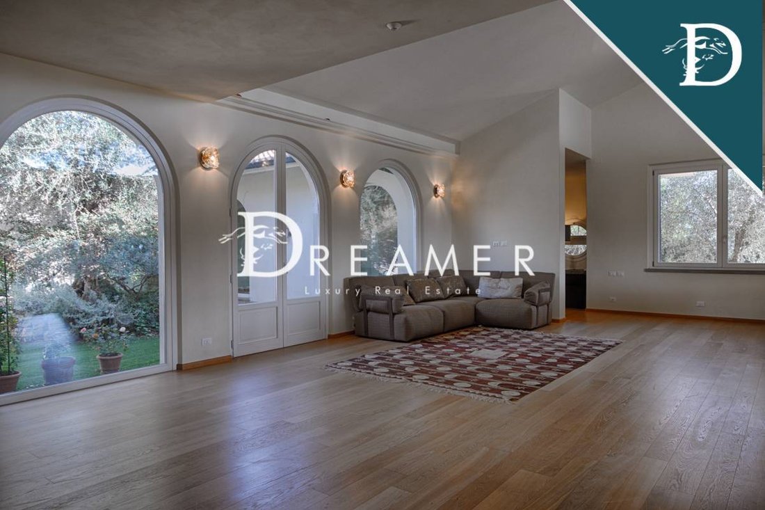 Villa in Musicians Zone, Montecatini Terme, Tuscany 5 - 12745892