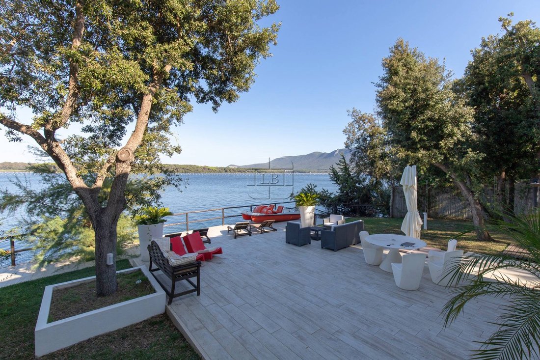 Mansion House For Sale In Sabaudia In Lungomare Di Sabaudia, Lazio