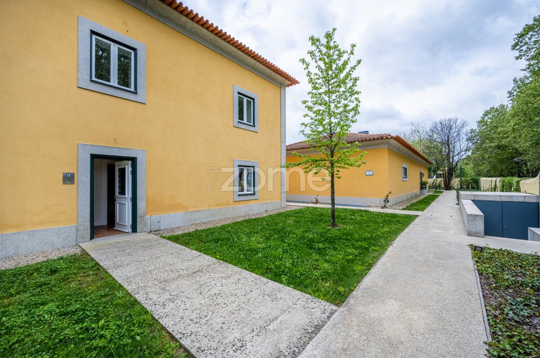 Porto House In Porto, Porto District, Portugal For Sale (12748540)