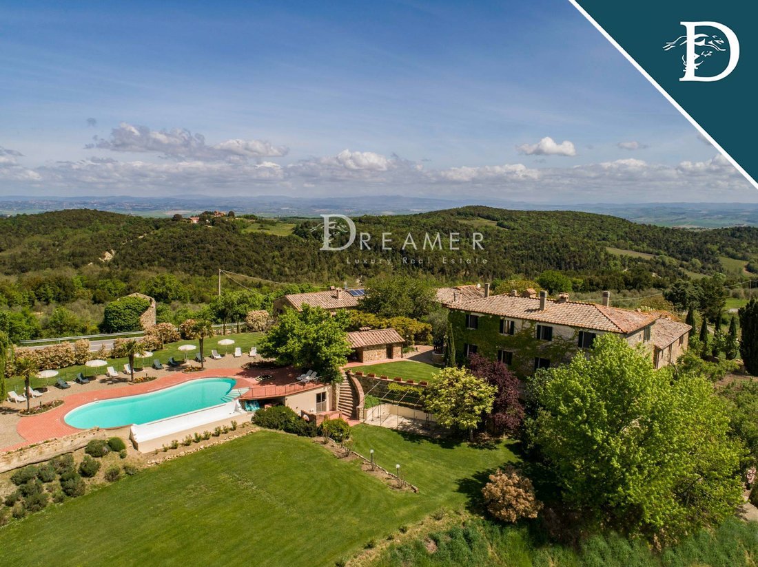 Villa For Sale Near Siena In Casanova, Tuscany, Italy For Sale (12745772)