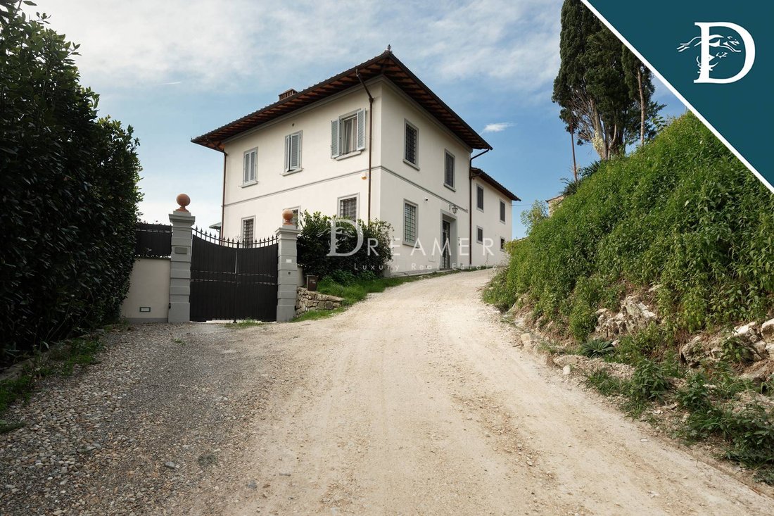 Portion Of Villa For Sale In Bagno A Ripoli, In Bagno A Ripoli, Tuscany