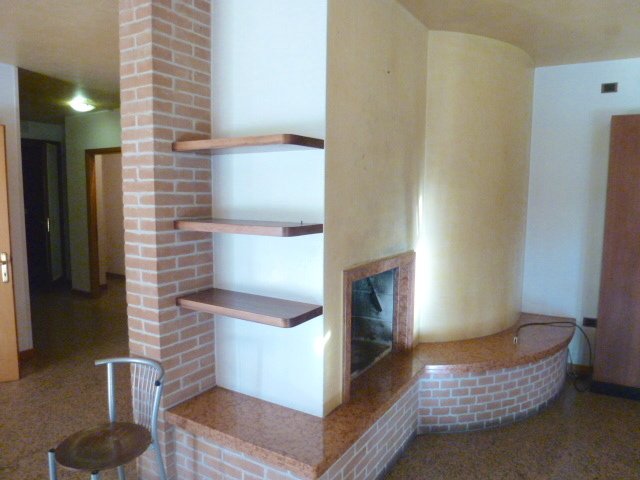 Villa in Morgano, Veneto, Italy 3 - 12744701