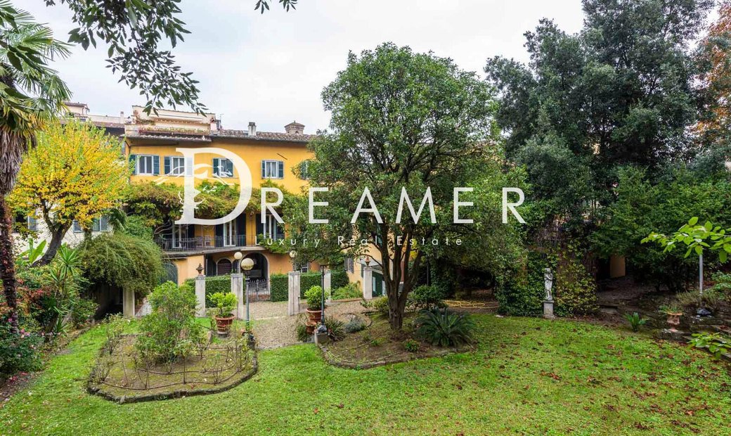 Flat For Sale In Firenze, Centro Oltrarno In Florence, Tuscany, Italy For Sale (12744734)