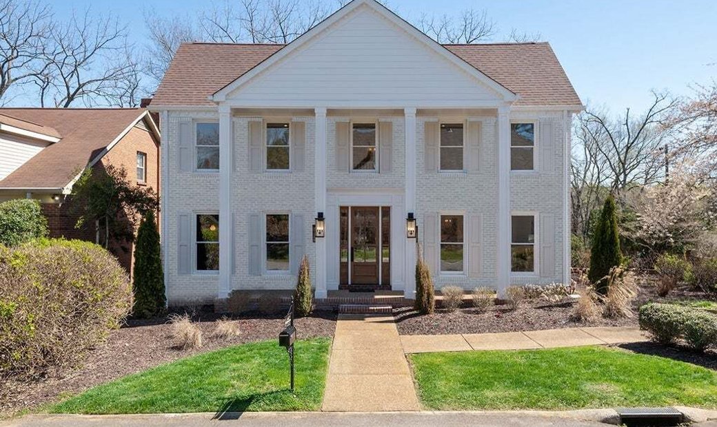 Beautifully Renovated Green Hills In Forest Hills, Tennessee, United