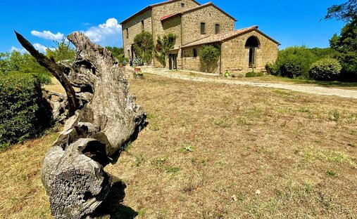Country House in Pitigliano, Tuscany, Italy 1
