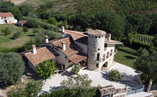 Villa in Nepezzano - San Nicolò - Sant'Atto, Teramo, Abruzzo 1