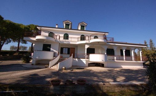 Villa in Campiglione - Molini di Tenna - Rural Zone North, Fermo, Marche 1