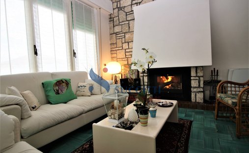 Villa in Tortoreto, Abruzzo, Italy 1