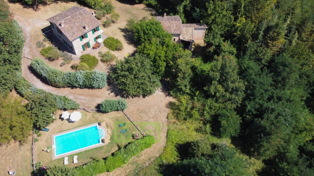 Country House in Amandola, Marche, Italy 1 - 12749522