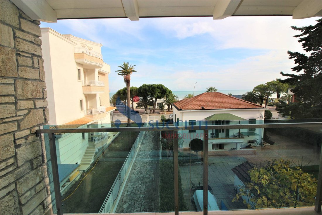 Villa in Tortoreto, Abruzzo, Italy 5 - 12749841