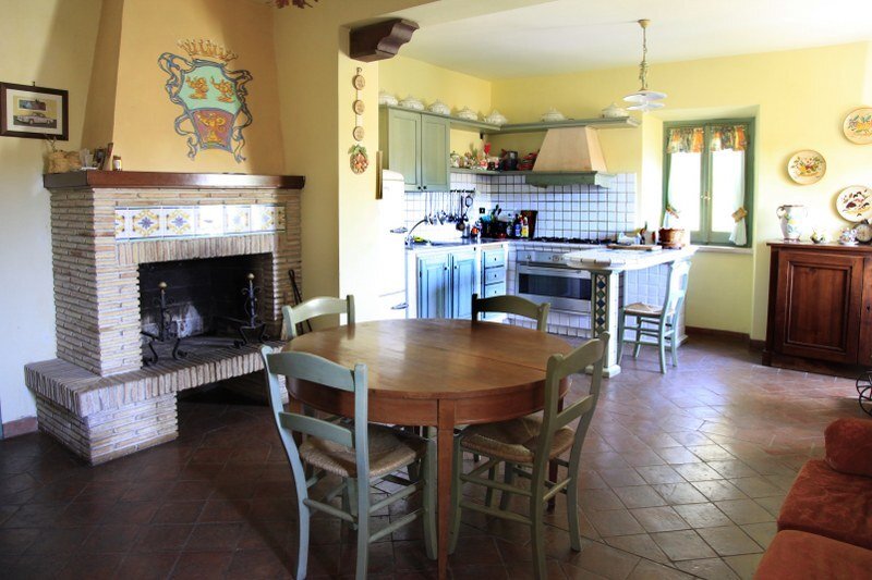 Villa in Mount Saint John Campano, Lazio, Italy 5 - 12749420