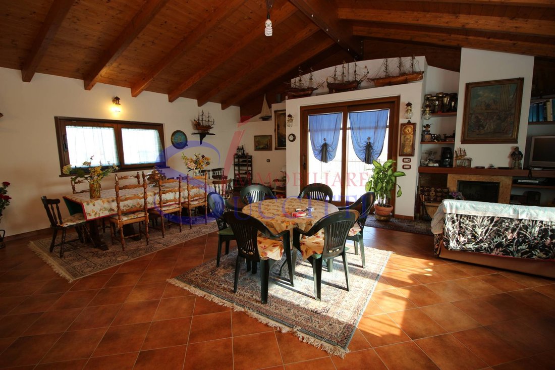 Apartment in Tortoreto, Abruzzo, Italy 3 - 12744696