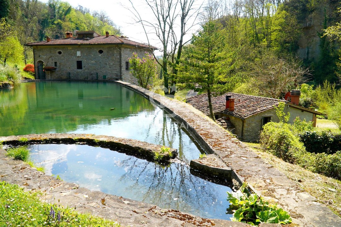 Country House in Borgo San Lorenzo, Tuscany, Italy 2 - 12749402