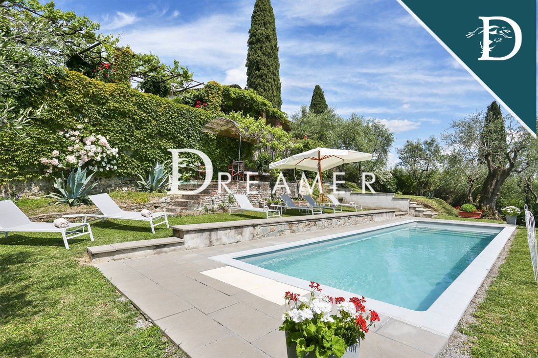 Villa in San Macario In Piano, Lucca, Tuscany 2 - 12745976
