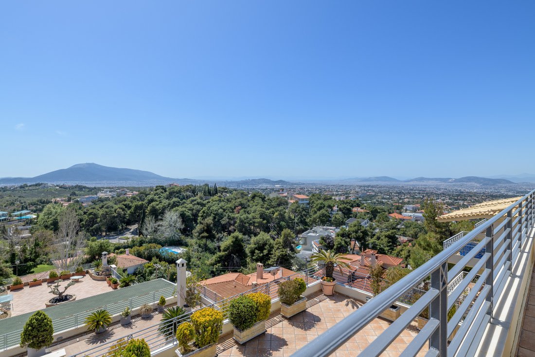 House in Kifisia, Attica, Greece 1 - 12750364
