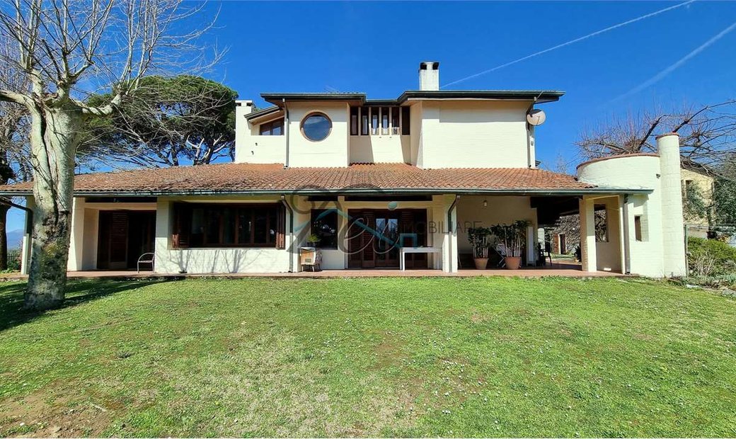 Villa Con Parco E Dependance A Gragnano In Toskana Italien Zu 