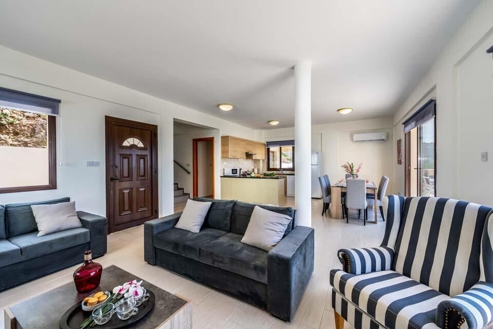 Villa in Kissonerga, Paphos, Cyprus 5 - 12751434