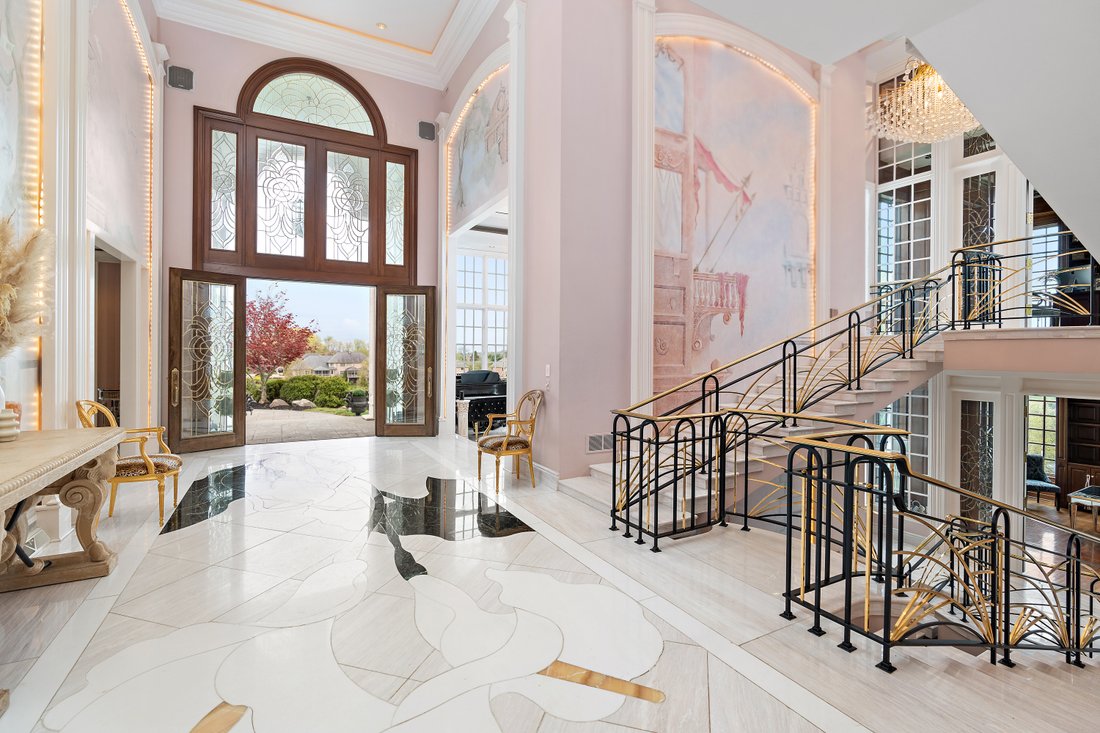 6200 Crown Place, Presto, Pa 15142 In Presto, Pennsylvania, United