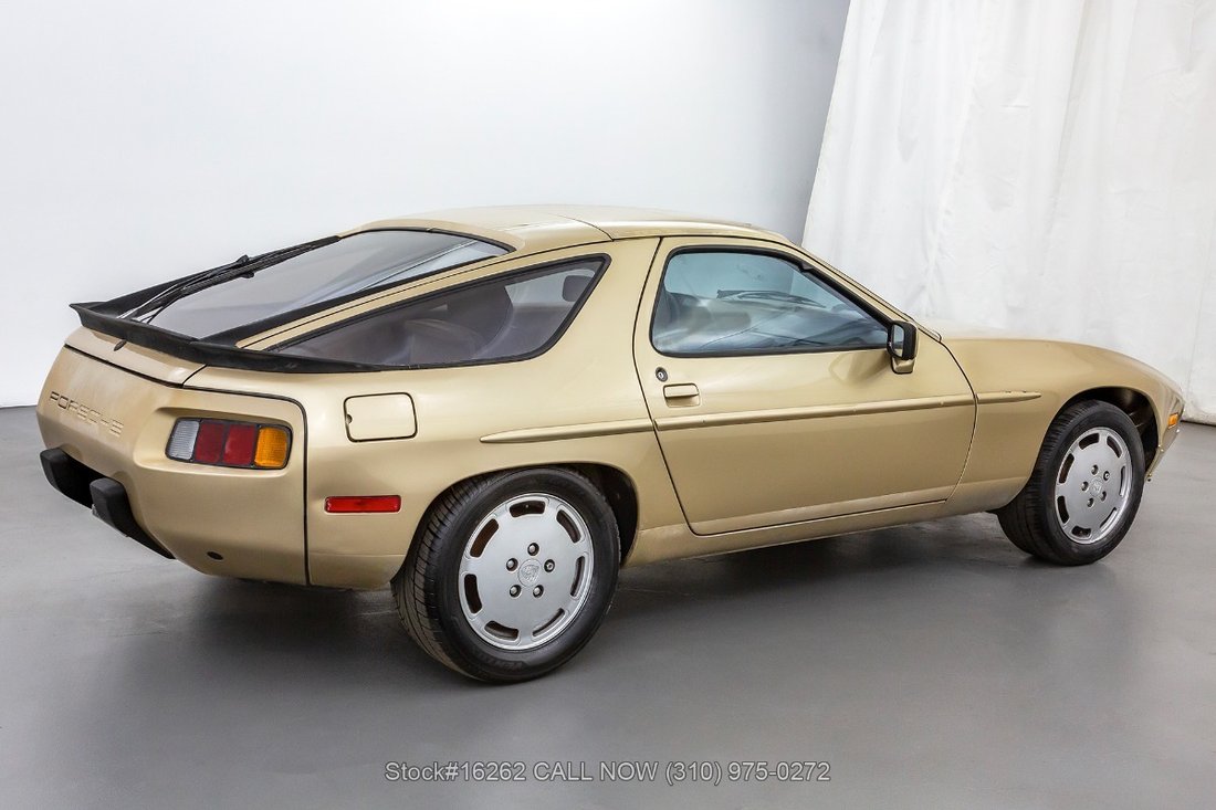 Porsche 928S in Los Angeles, CA 5 - 12754004