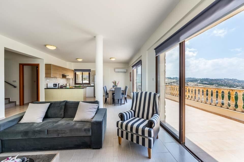 Villa in Kissonerga, Paphos, Cyprus 4 - 12751434