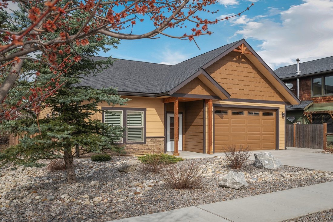 405 N Monroe In Sandpoint, Idaho, United States For Sale (12751060)