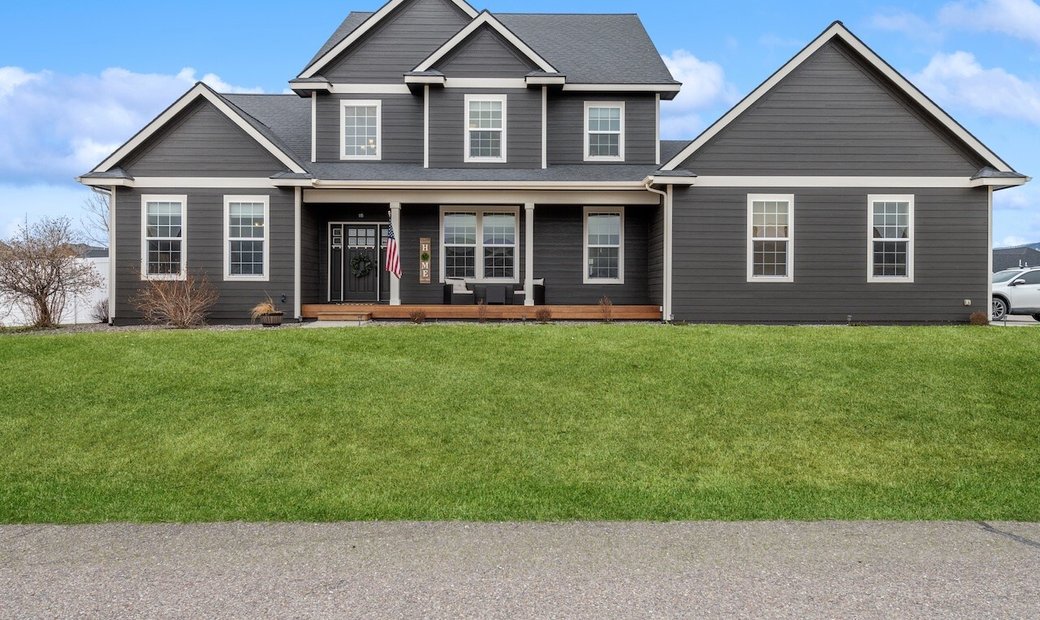 One Of A Kind Home In Mackinaw Estates In Somers, Montana, United