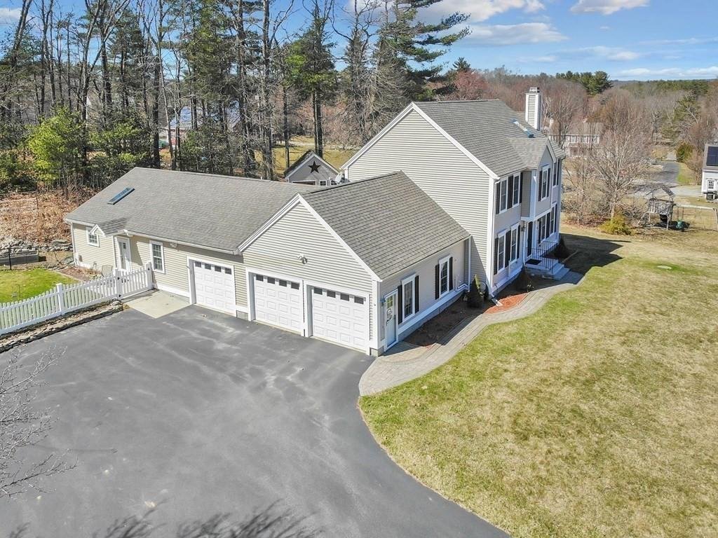 House in Oxford, Massachusetts, United States 4 - 12753753