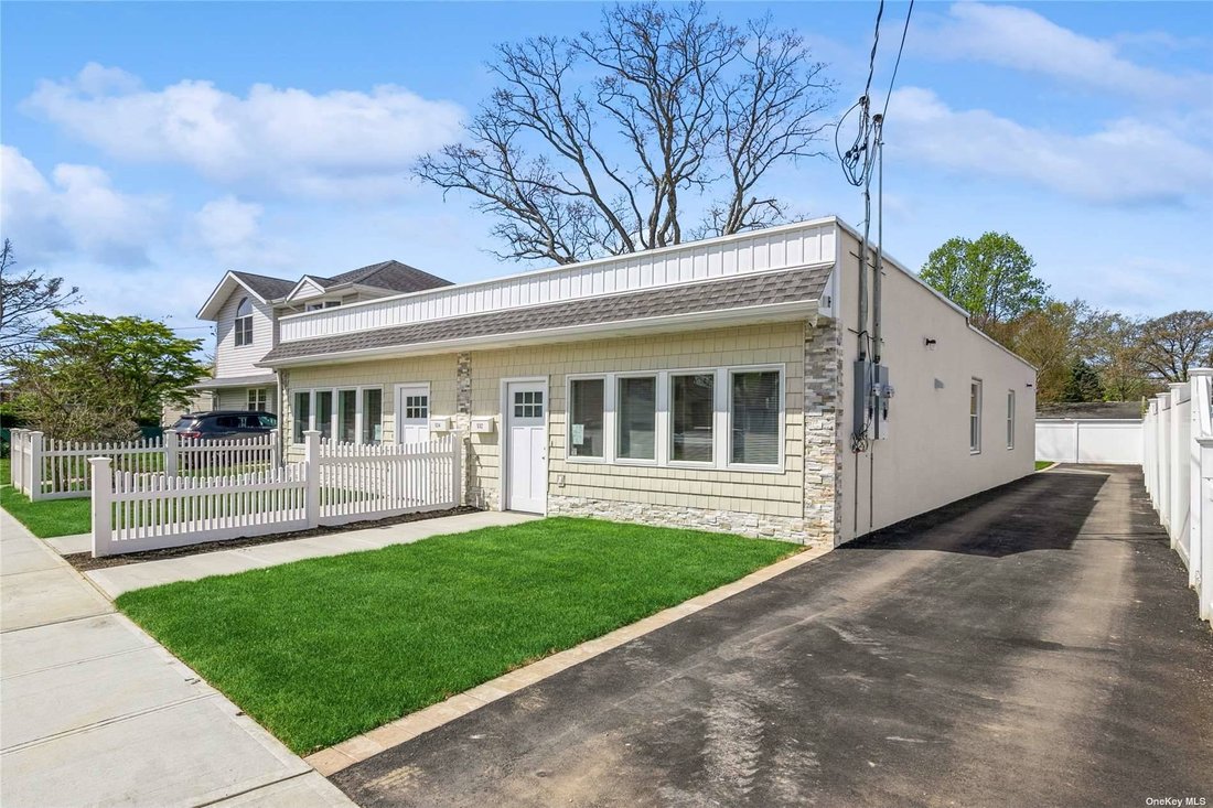 Rental East Meadow In East Meadow, New York, United States For Rent