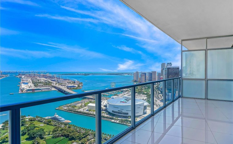 Lovely condo with city & ocean views. Sleep up to 6 people!, Miami – Preços  atualizados 2023