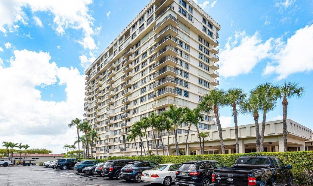 Condo Boca Raton In Boca Raton, Florida, United States For Sale (12754142)