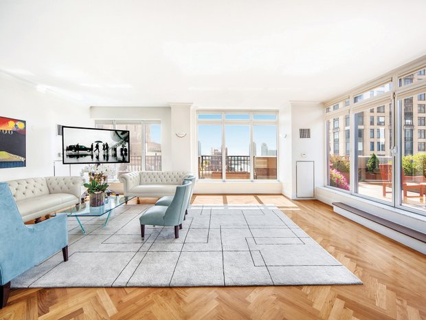 Picture of What Is a Penthouse? (It Wasn't Always As Luxurious As You'd Think)