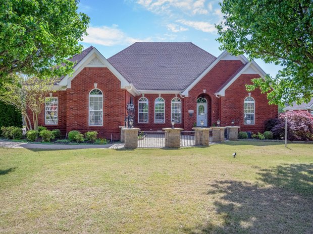 Lujo casas en venta en Madison, Alabama | JamesEdition