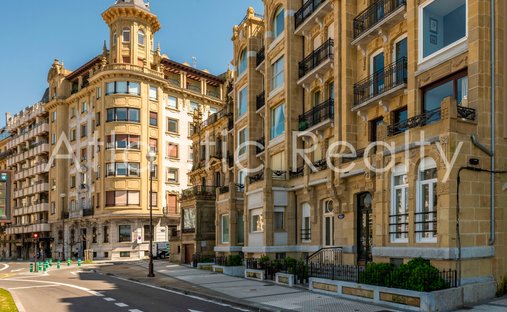 Wohnung in Centro, Donostia-San Sebastián, Spanien 1